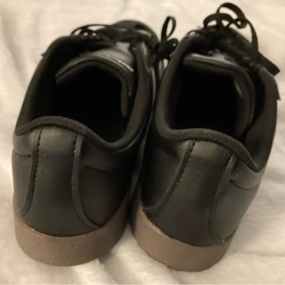 Adidas Women's Black and White Sneakers - Picture 7 of 7